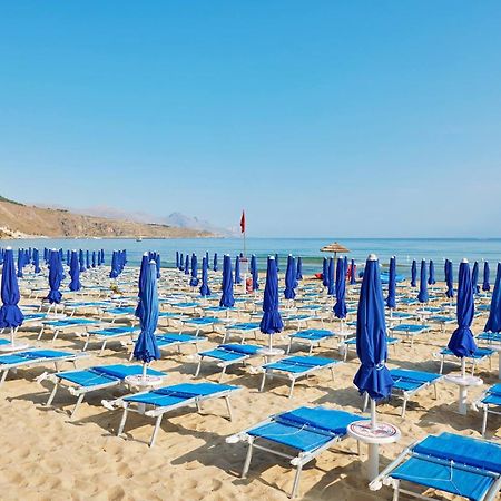 Casa Vacanza La Finestra Sul Porto Castellammare del Golfo Exterior foto