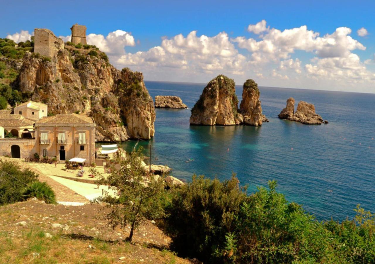 Casa Vacanza La Finestra Sul Porto Castellammare del Golfo Exterior foto