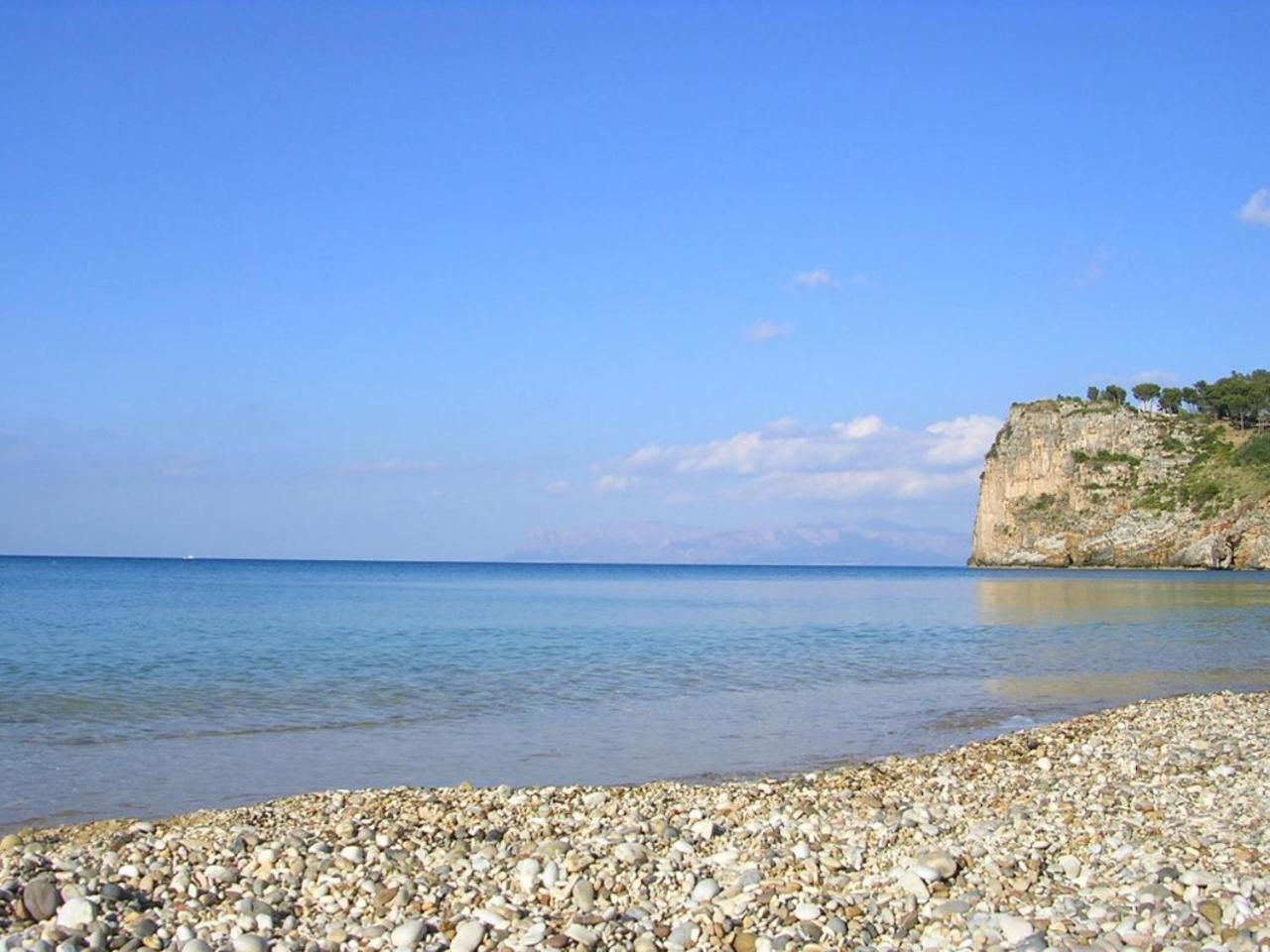 Casa Vacanza La Finestra Sul Porto Castellammare del Golfo Exterior foto