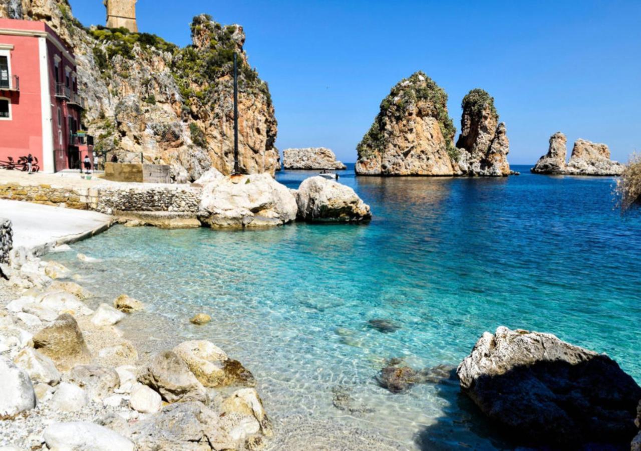Casa Vacanza La Finestra Sul Porto Castellammare del Golfo Exterior foto